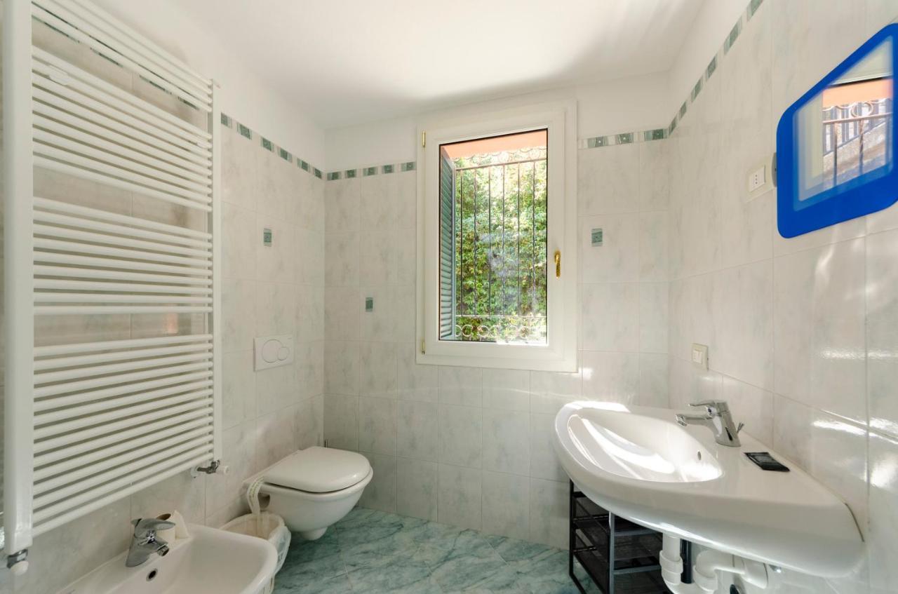 Ferienwohnung Joivy Vista Mondo Rapallo Exterior foto